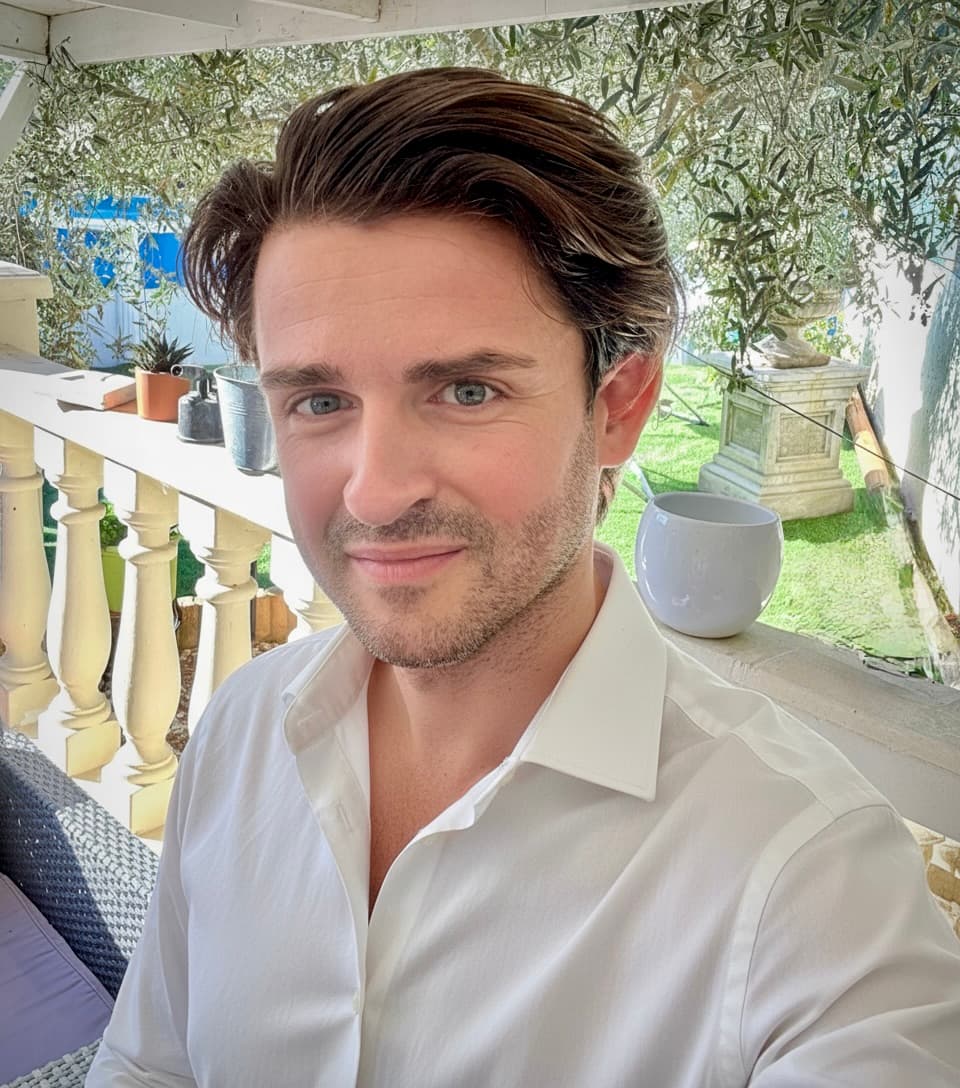 Raphaël - Coiffeur à domicile Èze